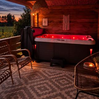 Cozy mediterranean style chalet with private jacuzzi and garden between Amsterdam Haarlem and Schiphol Airport - 5