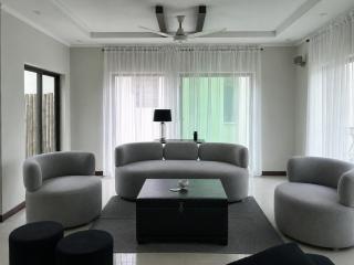 Celeste House DHA Phase 5 -1 Min from CBTL and Jalal Sons P5 - 7