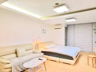 Adams Home Residence Gangnam Station Studio - 8