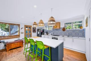 THE TAJ- Loft on Russel Island - 3