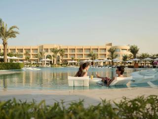 Sofitel Ras Al Khaimah Al Hamra Beach Resort - 4