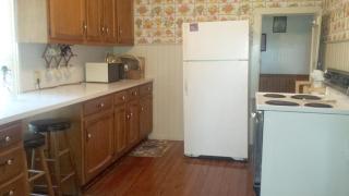 Aunt Jane's Yellow House - Put-in-Bay - 3