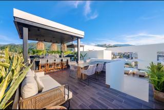 Spacious 2BR Condo - Minutes to Beach and Malecón - 6