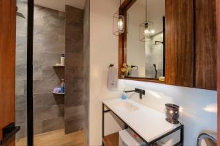 Spacious 2BR Condo - Minutes to Beach and Malecón - 2