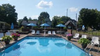 Bourbon Capital Inn - 5