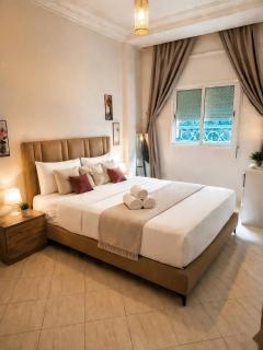 Beautiful bright apartment with Moroccan living room - 9