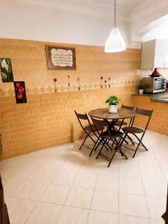 Beautiful bright apartment with Moroccan living room - 1
