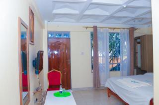 Nthokis Village Inn - 9