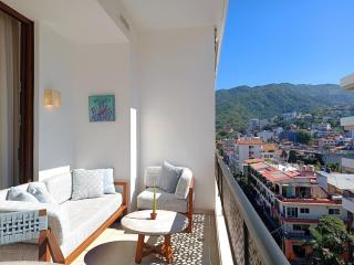 Vallarta Lux Retreat PH 703 in the Romantic Zone - 1