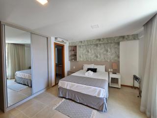 Flat III Saint Moritz, VISTA ESPLANADA E LAGO, Andar Alto, NOVO, Ventilado, Executivo ou Família - 0