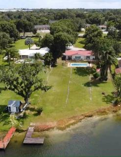 Luxurious 5 Bed Lake House 3 Min from Universal - 6