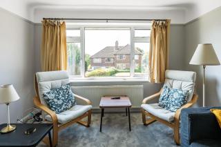 Surrey Retreat - 7