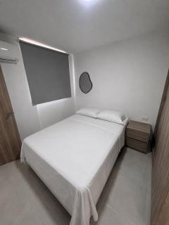 Moderno 2 hab, cerca Malecón, Piscina, BBQ, Co-wk - 1