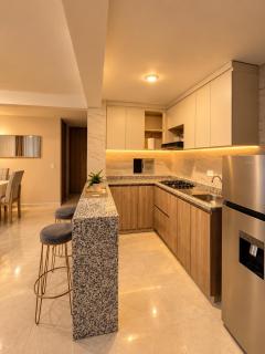 Moderno 2 hab, cerca Malecón, Piscina, BBQ, Co-wk - 5
