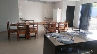 Casa Nova e Ampla para 14 Pessoas em Foz - 4 Quartos, 2 Suítes e Churrasqueira - 5
