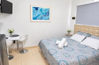 Aruba Studio wPool King Size - 5