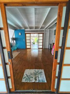 Moorea Pool & Lagoon House - 2