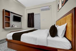 Hotel O Shree Radha Krishna - 5