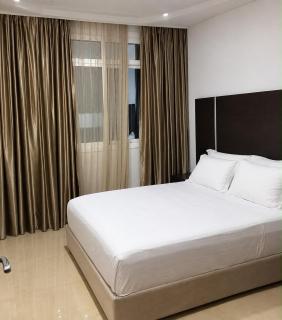 HOTEL BEAUTIFUL - 4