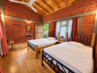 Tea Leaf Retreat - 6