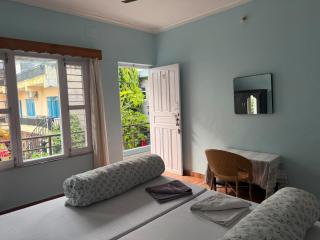 Hotel Unicorn - 2