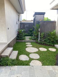Umahari Villa Tepi Ubud - 4