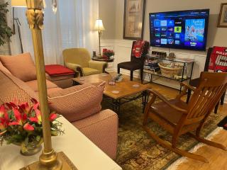 Spacious 3 Bedroom 2 bath Condo close to Five-points in Athens - 8