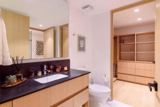 The R Line | Floor 42 Skyline | King Suite | Pool - 2