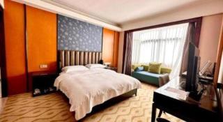 Lian Yun Hotel - 5