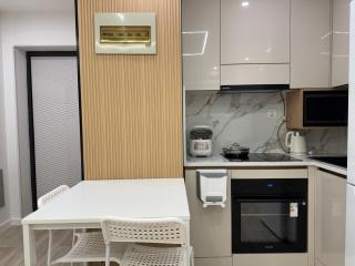 Studio Apartment, Walk to National Park & Markets - 4