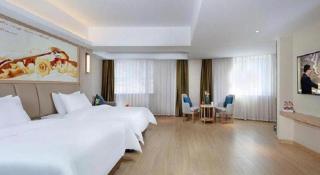 Vienna Hotel Sichuan Ganzi 318 National Highway Yajiang - 5