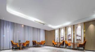 VX Hotel Wuhan Optics Valley Yangjia Bay Metro Station - 7