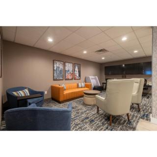 Hampton Inn & Suites Boston/Stoughton, Ma - 5