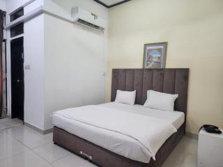 Qurum Beach Hotel - 2
