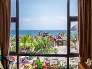 Sanya Luyi Sea View Hotel - 1