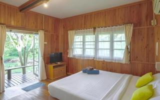 Ko Kut Ao Phrao Beach Resort - 1