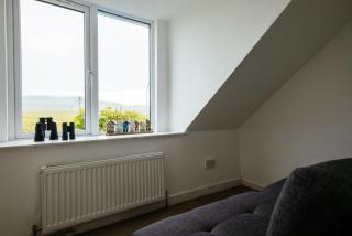 Parking -Sleeps 6-3 Bedroom -New Interior - 5