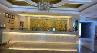 Vienna Hotel Guangdong Xinyi Jiaoyucheng River View - Xinyi - 3