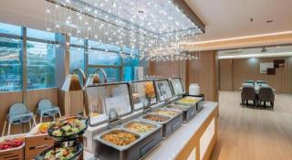 Lavande Hotels Guangzhou Baiyun Avenue North Metro Station - 6