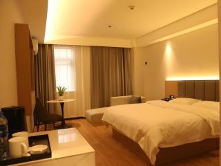 Green Tree Inn Yangzhou Baoying County Anyi South Road Zhixuan - Baoying - 7