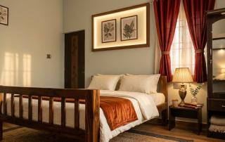 Urban White Villa Homestay - 8