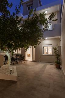 Casa del Vicolo 2BR Maisonette in Rhodes - 7