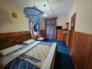 Carnation Rest - 9