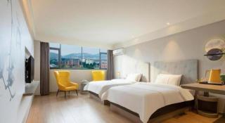 Magnotel Hotel Congqing Wansheng Executive Center Hesheng Central Plaza - 4