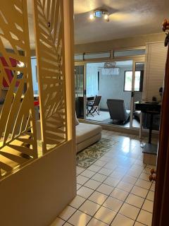 Un pied-à-terre au centre de Papeete - 1