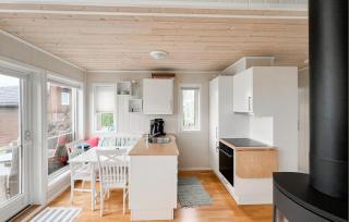 3 Bedroom Gorgeous Home In Moi - 7