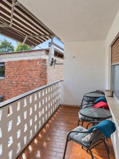 Großes 3-Zimmer-Apartment mit 6 Betten & Balkon - 2