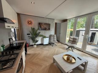 Restyled september Detached Hoenderloo veluwshof, double sleepingroom and bathroom - 5