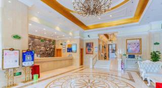 Vienna Hotel Guangdong Qingyuan Wanda Plaza Xincheng Beijiang - 8
