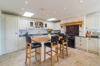 Meadowsweet home near Peterborough Sleeps 6 - 7